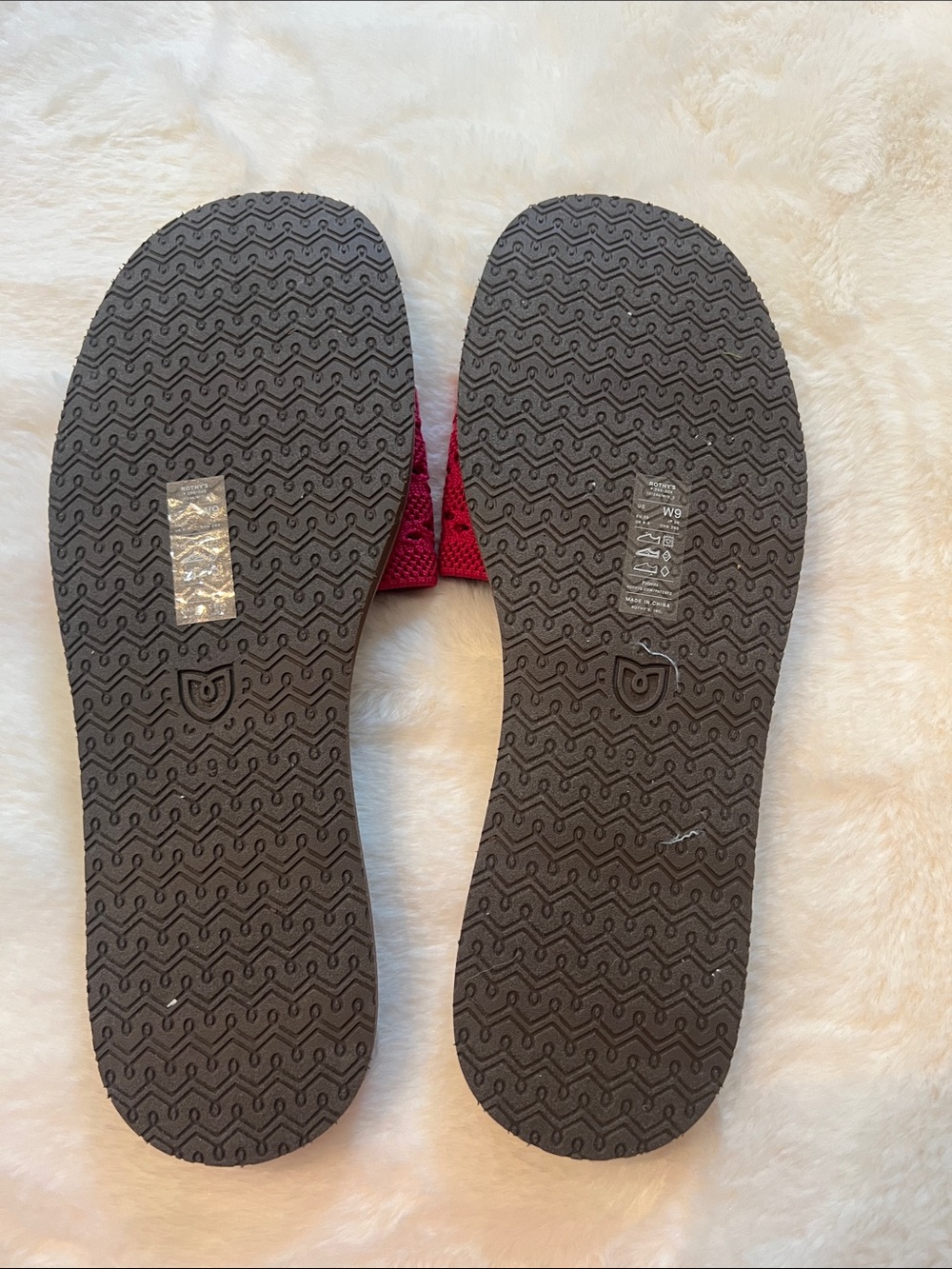 Rothy's Women's Faziya Slide Sandals — Black and Fuschia - Picture 3 of 3
